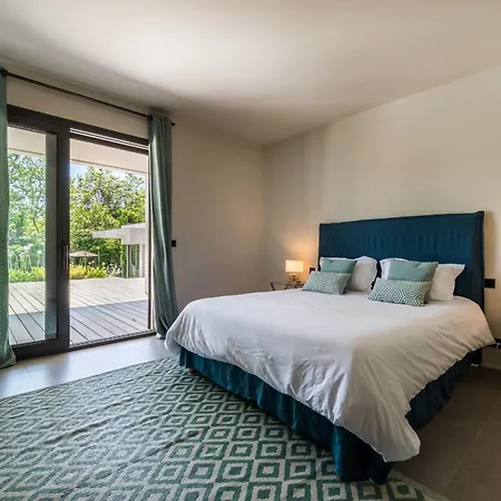 Lakeview-keyweek-villa - Swimming Pool Biarritz